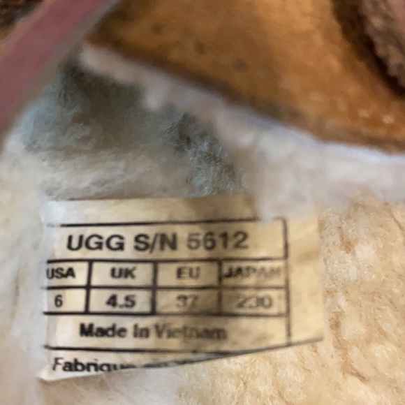 Ugg slippers - Picture 4 of 4